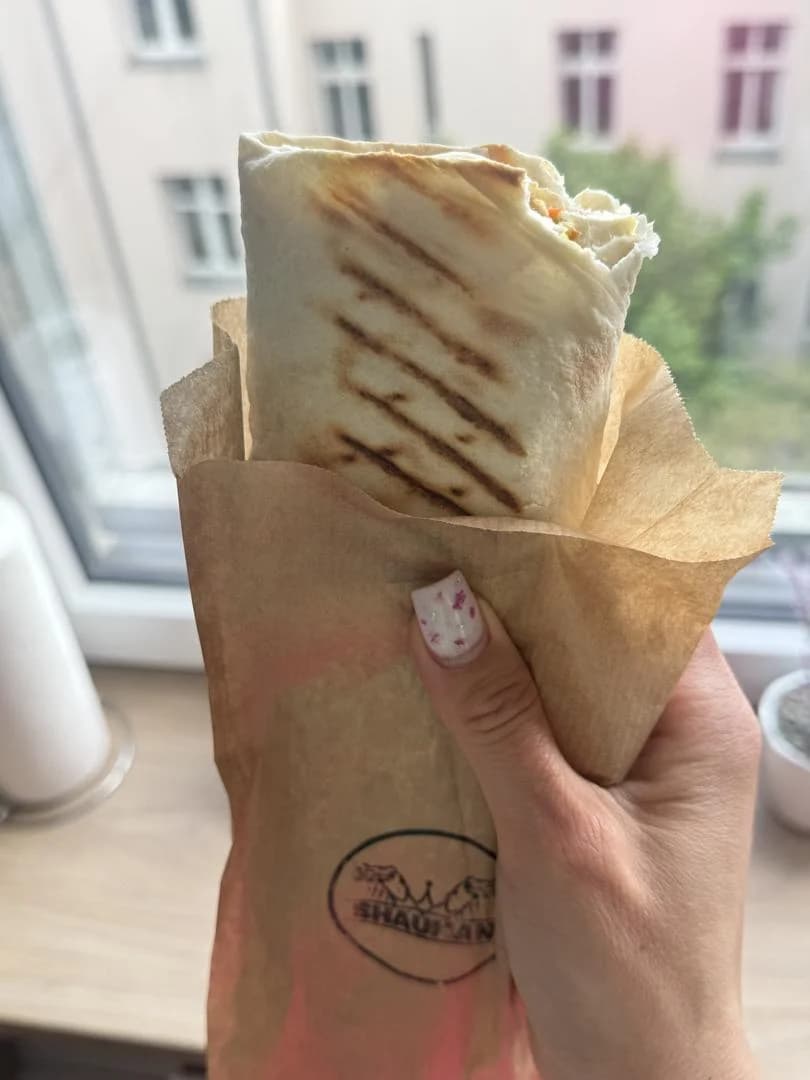 Gegrillte Shawarma im Lawasch